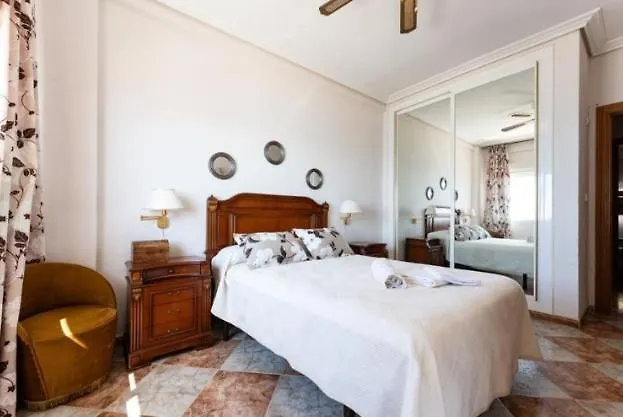 Fuengirola Primera Linea De Playa 0*,  스페인